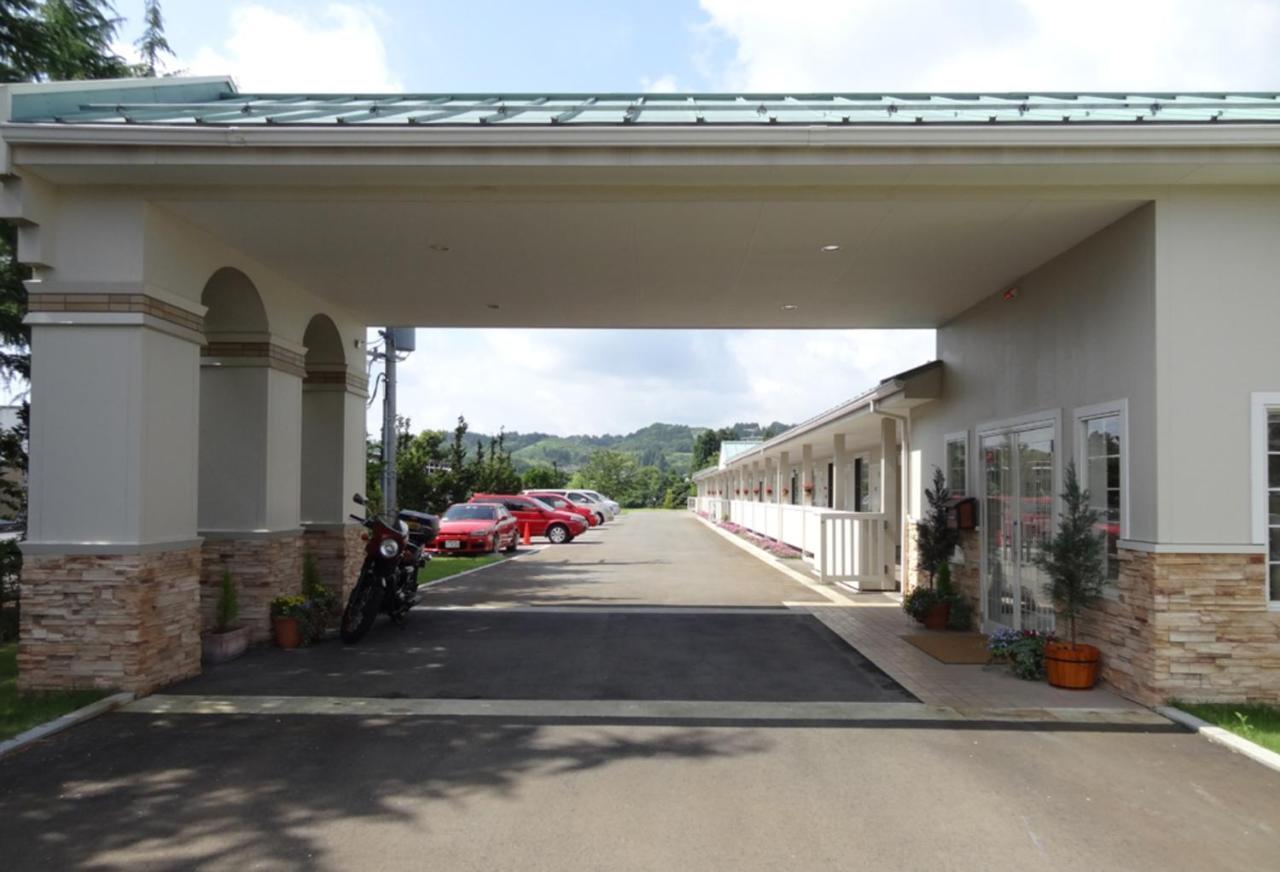 寒河江市 ﾌｧﾐﾘｰﾛｯｼﾞ旅籠屋・寒河江店モーテル エクステリア 写真